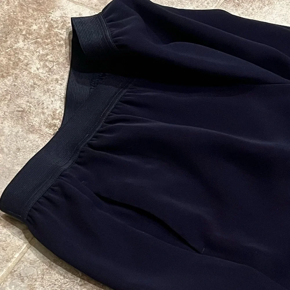 NEW Ann Taylor Pull On Straight Leg Navy Blue Dress Pants Elastic Waist Pockets - Picture 6 of 11